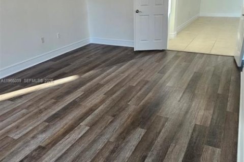 Villa ou maison à louer à Delray Beach, Floride: 5 chambres, 365.29 m2 № 2028056 - photo 23