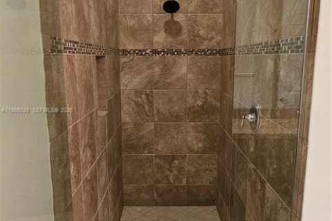 Villa ou maison à louer à Delray Beach, Floride: 5 chambres, 365.29 m2 № 2028056 - photo 11