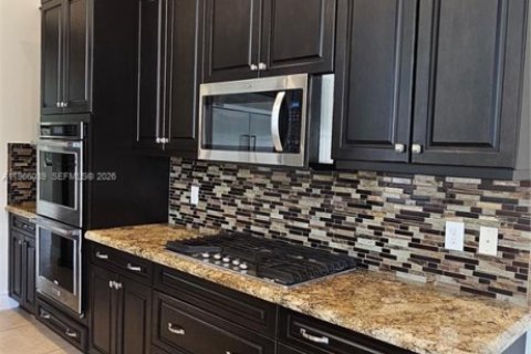 Villa ou maison à louer à Delray Beach, Floride: 5 chambres, 365.29 m2 № 2028056 - photo 30