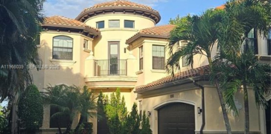 Villa ou maison à Delray Beach, Floride 5 chambres, 365.29 m2 № 2028056