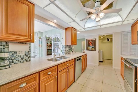 Casa en venta en Sarasota, Florida, 2 dormitorios, 155.7 m2 № 2345680 - foto 19