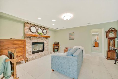 Casa en venta en Sarasota, Florida, 2 dormitorios, 155.7 m2 № 2345680 - foto 8