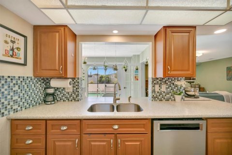 Casa en venta en Sarasota, Florida, 2 dormitorios, 155.7 m2 № 2345680 - foto 17