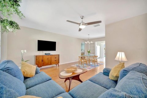 Casa en venta en Sarasota, Florida, 2 dormitorios, 155.7 m2 № 2345680 - foto 23
