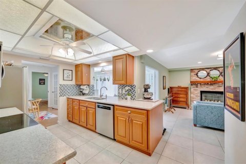 Casa en venta en Sarasota, Florida, 2 dormitorios, 155.7 m2 № 2345680 - foto 16