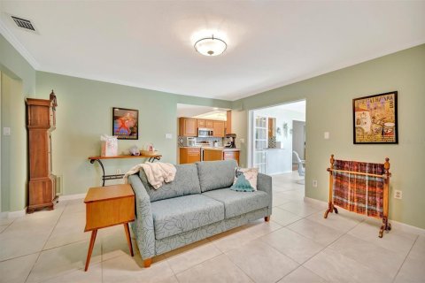 Casa en venta en Sarasota, Florida, 2 dormitorios, 155.7 m2 № 2345680 - foto 10