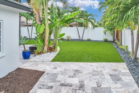 House in Boca Raton, Florida 3 bedrooms, 144.18 sq.m. № 2192698 - photo 25