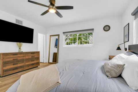 House in Boca Raton, Florida 3 bedrooms, 144.18 sq.m. № 2192698 - photo 28