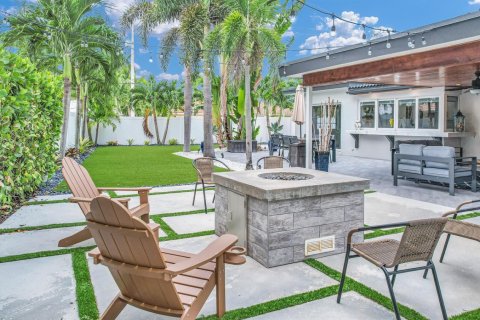 House in Boca Raton, Florida 3 bedrooms, 144.18 sq.m. № 2192698 - photo 24