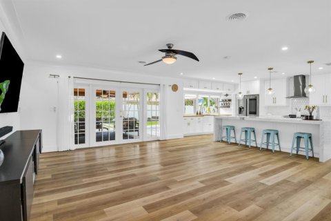 House in Boca Raton, Florida 3 bedrooms, 144.18 sq.m. № 2192698 - photo 15