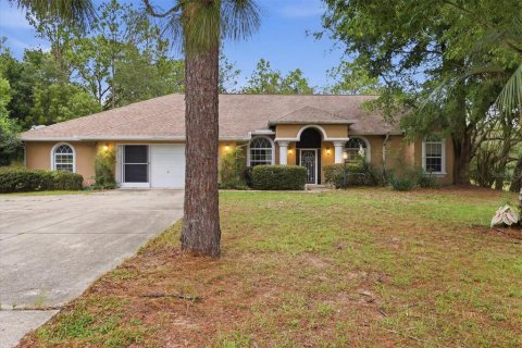 Villa ou maison à Beverly Hills, Floride 3 chambres, 202.16 m2 № 2359288