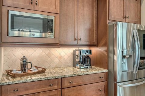 Купить виллу или дом в Лейквуд Ранч, Флорида 9 комнат, 261.06м2, № 2097190 - фото 26