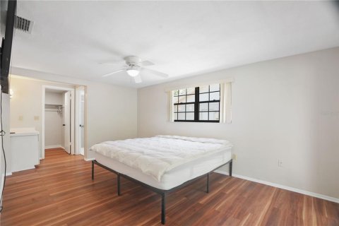 Casa en venta en Hudson, Florida, 4 dormitorios, 190.17 m2 № 1742798 - foto 14