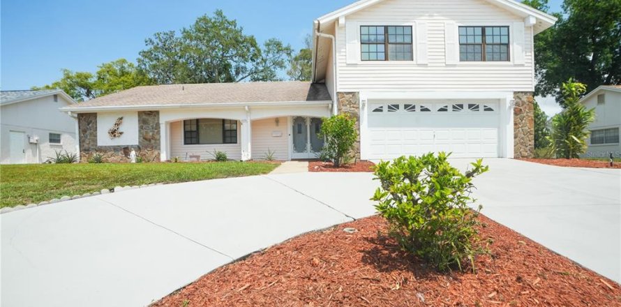 Casa en Hudson, Florida 4 dormitorios, 190.17 m2 № 1742798