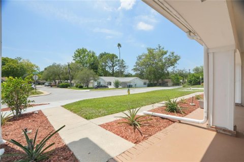 Casa en venta en Hudson, Florida, 4 dormitorios, 190.17 m2 № 1742798 - foto 3