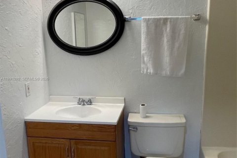 Снять в аренду кондоминиум в Холливуд, Флорида 1 спальня, 61.22м2, № 2057387 - фото 8