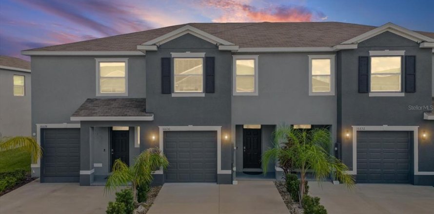 Touwnhouse à Wimauma, Floride 3 chambres, 157.47 m2 № 2383609