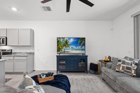 Touwnhouse à vendre à Wimauma, Floride: 3 chambres, 157.47 m2 № 2383609 - photo 14