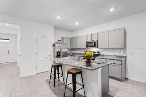 Touwnhouse à vendre à Wimauma, Floride: 3 chambres, 157.47 m2 № 2383609 - photo 3