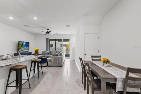 Touwnhouse à vendre à Wimauma, Floride: 3 chambres, 157.47 m2 № 2383609 - photo 8