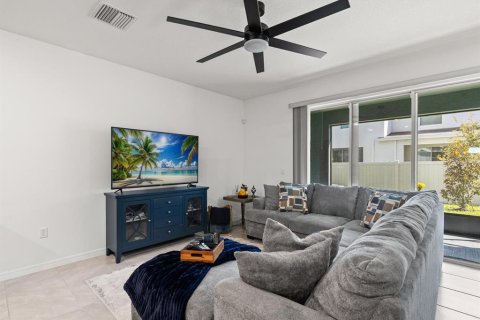 Touwnhouse à vendre à Wimauma, Floride: 3 chambres, 157.47 m2 № 2383609 - photo 18