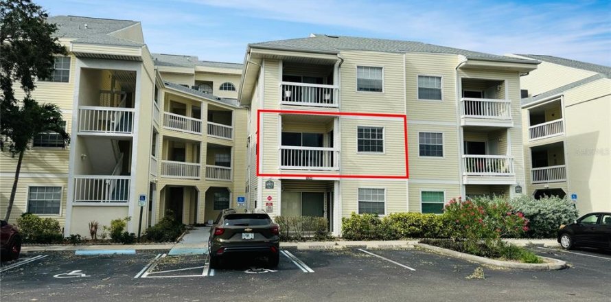Condominio en Saint Petersburg, Florida, 1 dormitorio  № 1688452