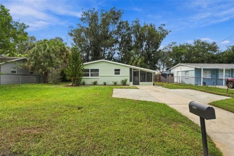 House in Tampa, Florida 3 bedrooms, 76.64 sq.m. № 2361280 - photo 3