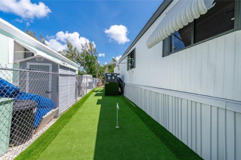 Villa ou maison à vendre à Key Largo, Floride: 2 chambres, 67.73 m2 № 1977231 - photo 18