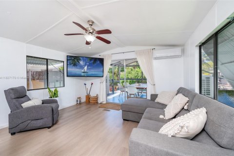 Villa ou maison à vendre à Key Largo, Floride: 2 chambres, 67.73 m2 № 1977231 - photo 25