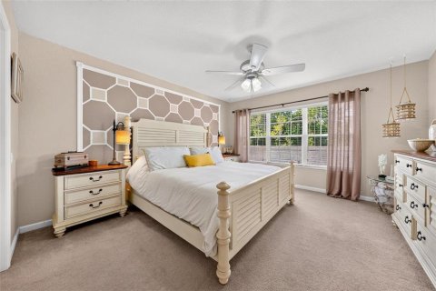 Townhouse in Windermere, Florida 3 bedrooms, 152.73 sq.m. № 2258506 - photo 27