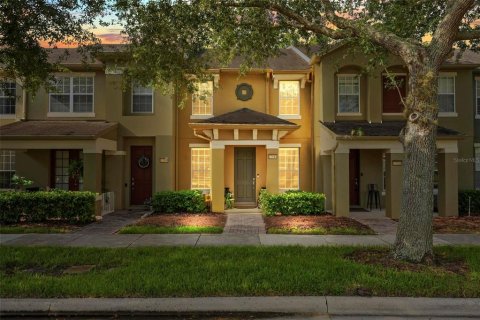Townhouse in Windermere, Florida 3 bedrooms, 152.73 sq.m. № 2258506 - photo 3