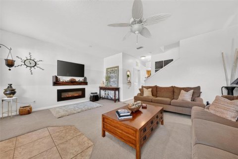 Townhouse in Windermere, Florida 3 bedrooms, 152.73 sq.m. № 2258506 - photo 11