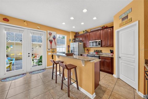 Townhouse in Windermere, Florida 3 bedrooms, 152.73 sq.m. № 2258506 - photo 19