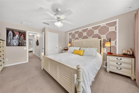 Townhouse in Windermere, Florida 3 bedrooms, 152.73 sq.m. № 2258506 - photo 30