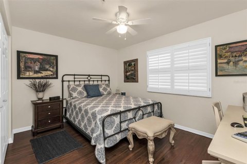 Condo in Punta Gorda, Florida, 2 bedrooms № 2166299 - photo 17