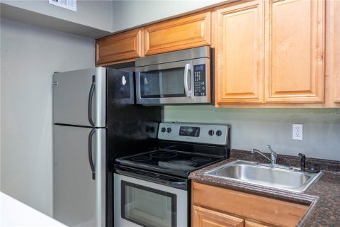 Condominio en venta en Orlando, Florida, 1 dormitorio, 49.7 m2 № 2156040 - foto 12