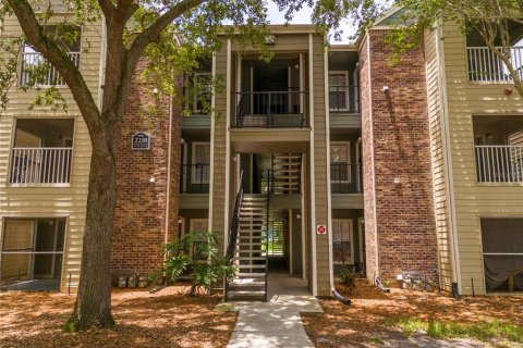 Condominio en venta en Orlando, Florida, 1 dormitorio, 49.7 m2 № 2156040 - foto 2