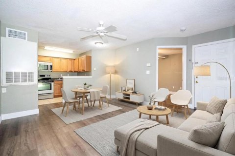 Condominio en venta en Orlando, Florida, 1 dormitorio, 49.7 m2 № 2156040 - foto 21