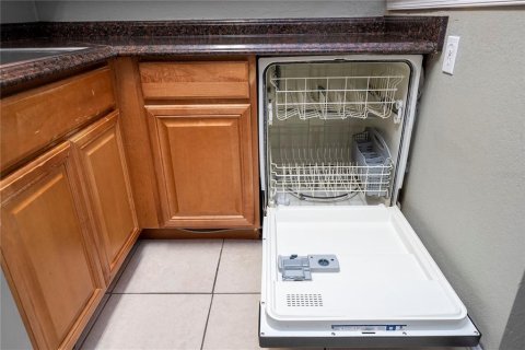 Condominio en venta en Orlando, Florida, 1 dormitorio, 49.7 m2 № 2156040 - foto 18