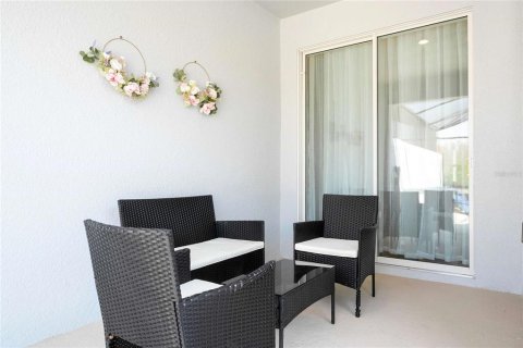 Adosado en venta en Kissimmee, Florida, 4 dormitorios, 177.81 m2 № 2280667 - foto 27
