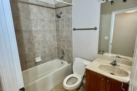 Villa ou maison à louer à Riverview, Floride: 3 chambres, 141.3 m2 № 1915024 - photo 4