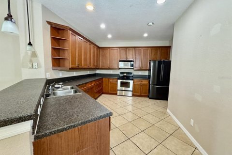 Villa ou maison à louer à Riverview, Floride: 3 chambres, 141.3 m2 № 1915024 - photo 3