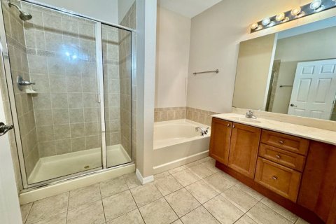 Villa ou maison à louer à Riverview, Floride: 3 chambres, 141.3 m2 № 1915024 - photo 6
