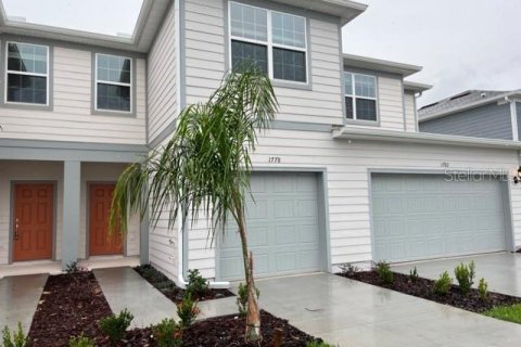 Adosado en Davenport, Florida 3 dormitorios, 161.28 m2 № 2115205