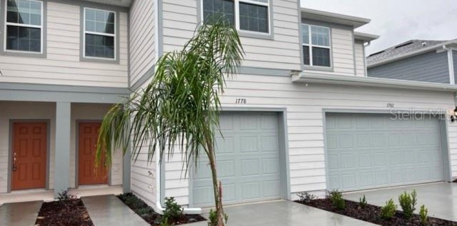 Adosado en Davenport, Florida 3 dormitorios, 161.28 m2 № 2115205