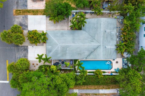 Propiedad comercial en venta en Fort Lauderdale, Florida, 228.73 m2 № 1975842 - foto 6