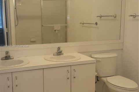 Touwnhouse à vendre à Weston, Floride: 2 chambres, 103.12 m2 № 2011970 - photo 10