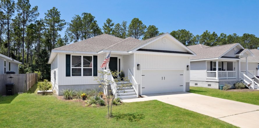House in Santa Rosa Beach, Florida 3 bedrooms, 183.02 sq.m. № 590204