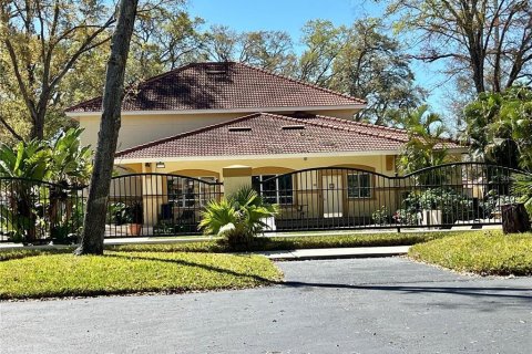 Condo in Tampa, Florida, 2 bedrooms  № 1901081 - photo 29