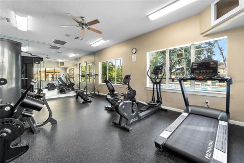 Condo in Tampa, Florida, 2 bedrooms  № 1901081 - photo 24